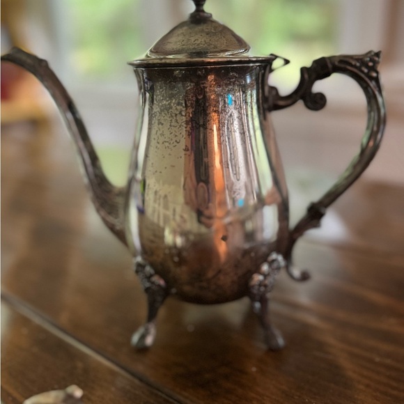 Leonard 4pc Silver plated Coffee Pot/Sugar/Creamer Set. Vintage - Picture 4 of 13